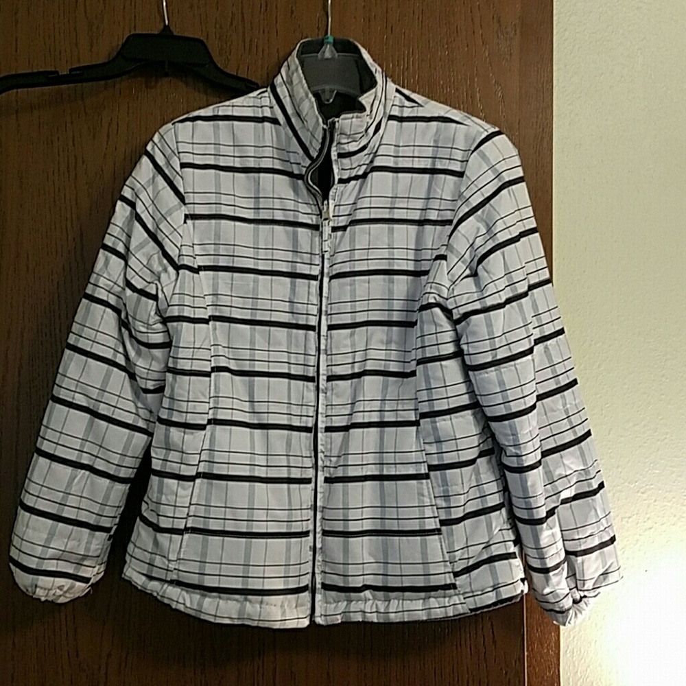 Medium ladies puffer jacket