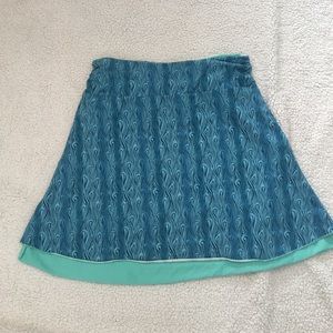 Cabela's reversible skirt