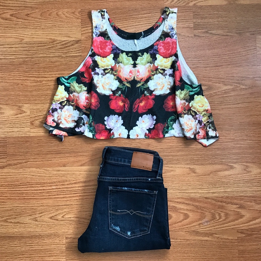 Sage Floral Crop Top M