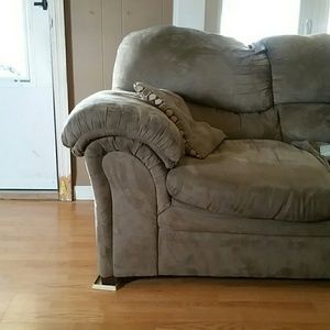 Meet your Posher, Jerri