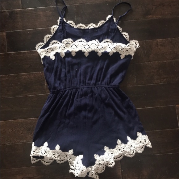 Dark blue and lace Romper 🌿 - Picture 2 of 2