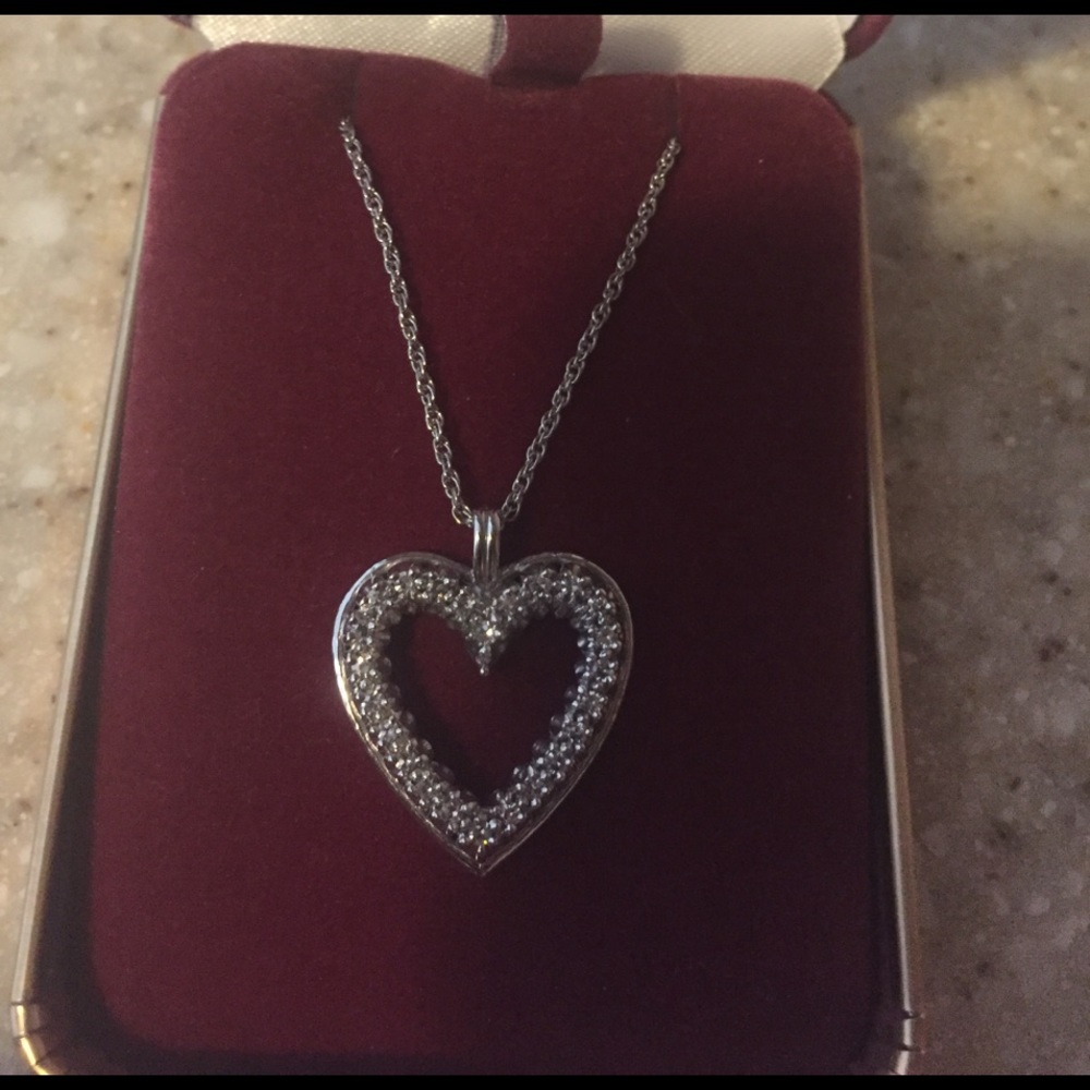 Diamond silver heart necklace