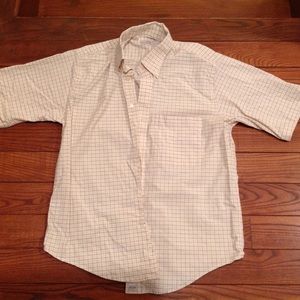 RGM men's short sleeve shirt