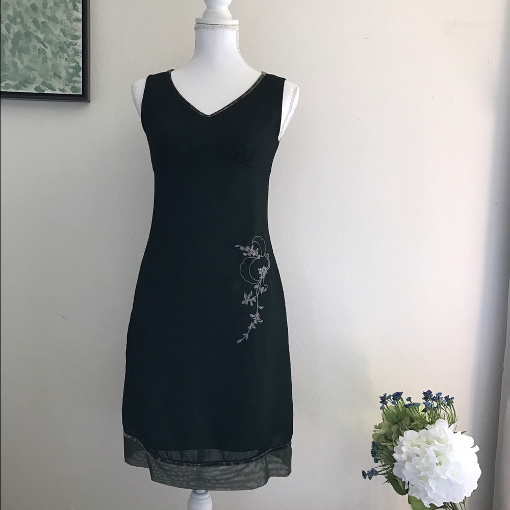 Vintage Et Vous dress purchased in Japan.