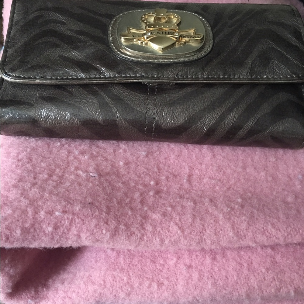 Wallet - Picture 2 of 4