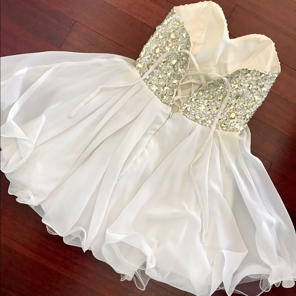 White Sequin Sweetheart Homecoming Dress