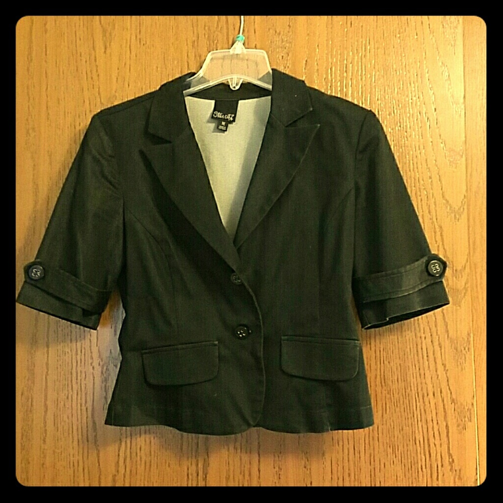 Juniors pants suit
