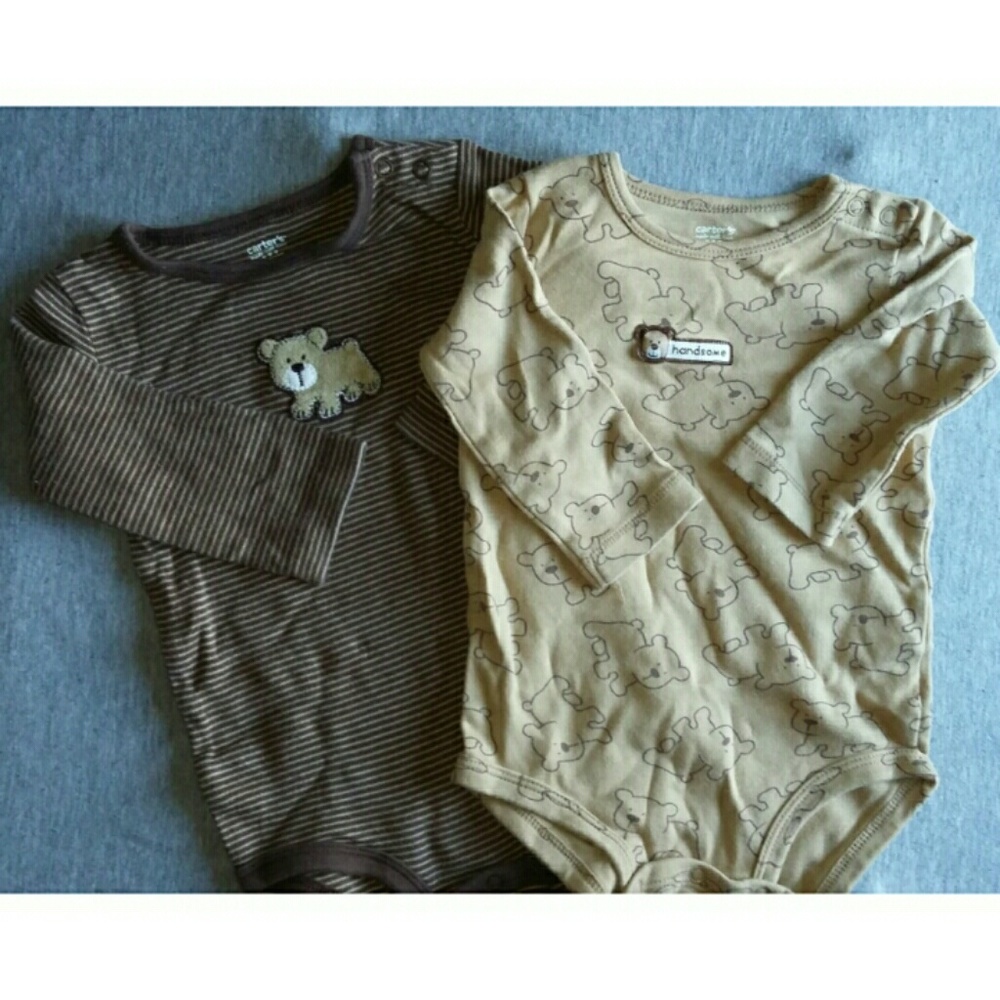 9mos Carter's onesie