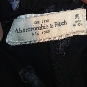 Abercrombie & Fitch Shorts - Abercrombie & Fitch Cotton Shorts Abercrombie & Fitch Shorts - Abercrombie & Fitch Cotton Shorts