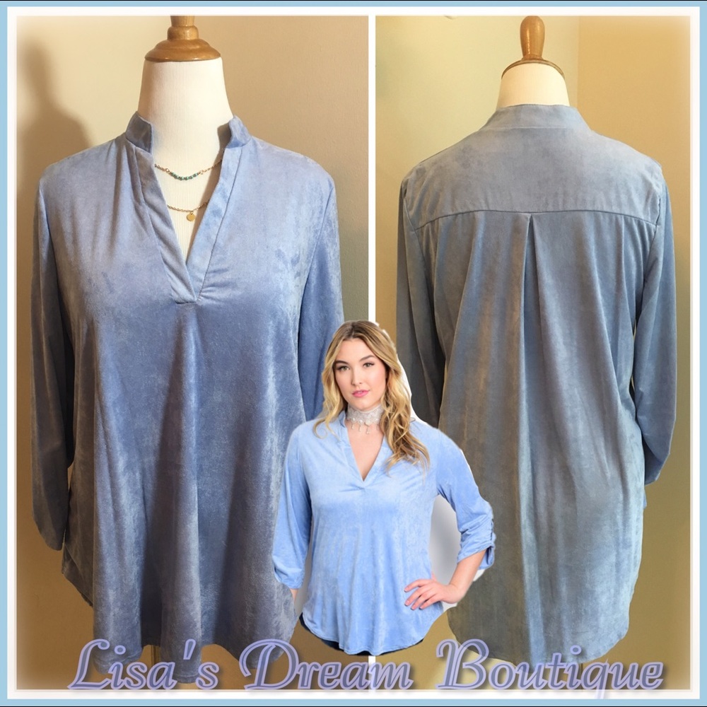 Last One! Sky Blue V-Neck Velvet 3/4 Sleeve Top - Picture 3 of 6