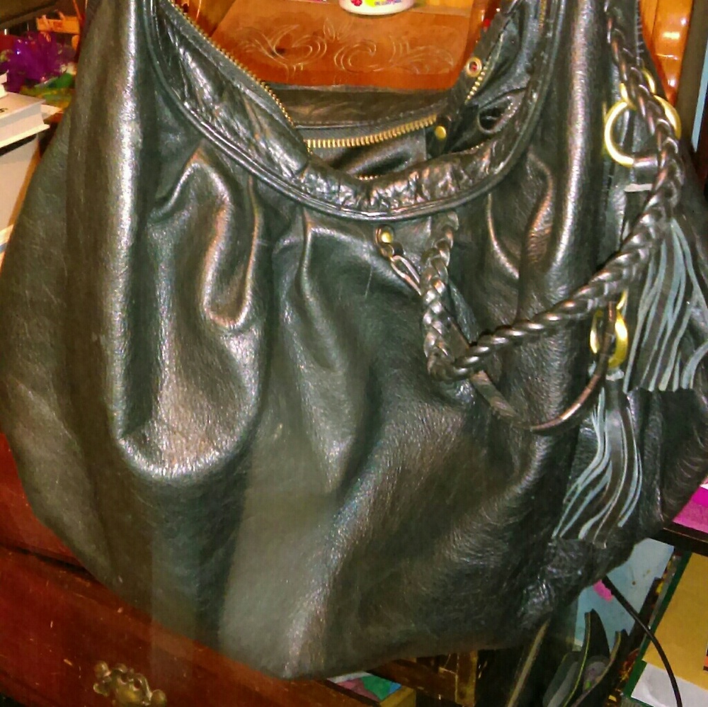 Sabin leather purse