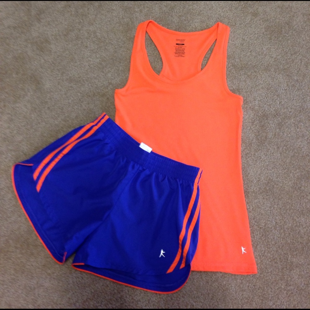 Danskin Now tank top/shorts workout set