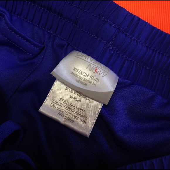 Danskin Now tank top/shorts workout set - Picture 3 of 4