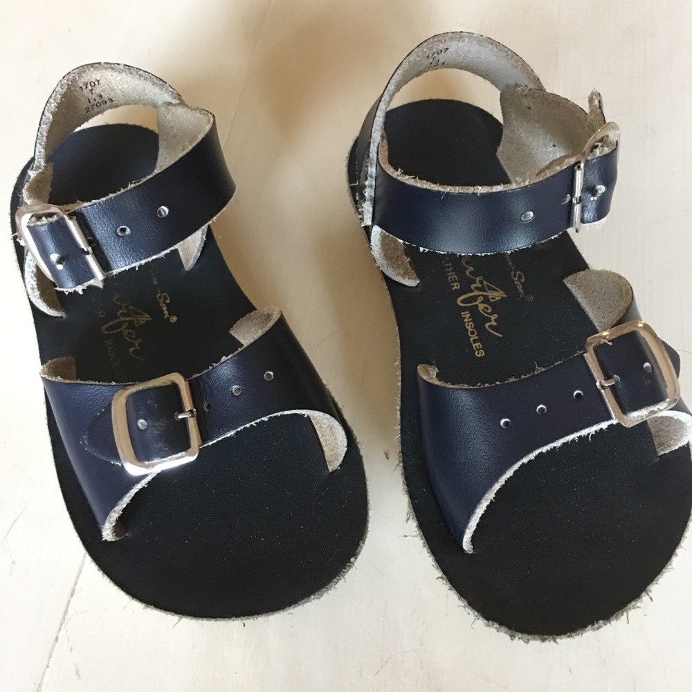 Sun-SAN saltwater sandals