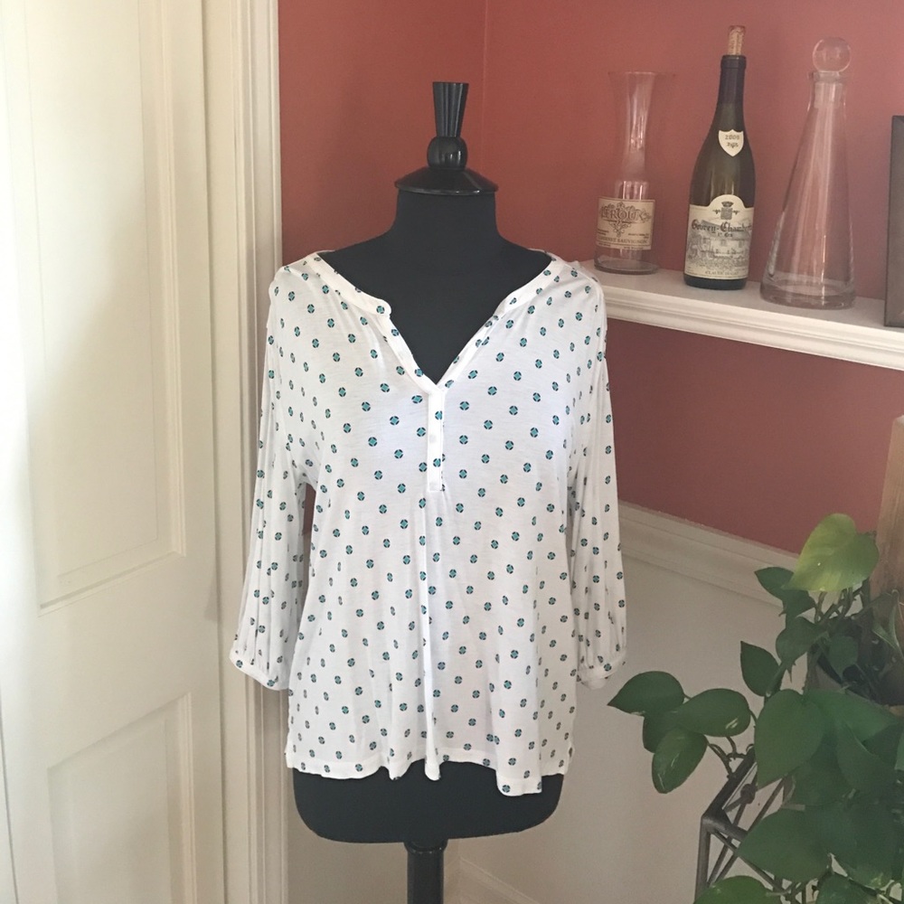 Old Navy long sleeved cotton shirt