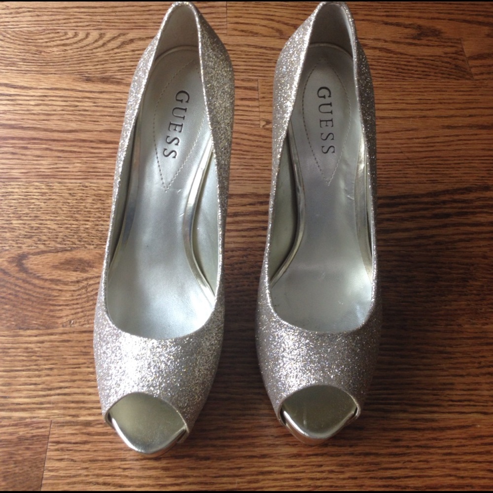 Guess Gold Glitter Heels size 7.5