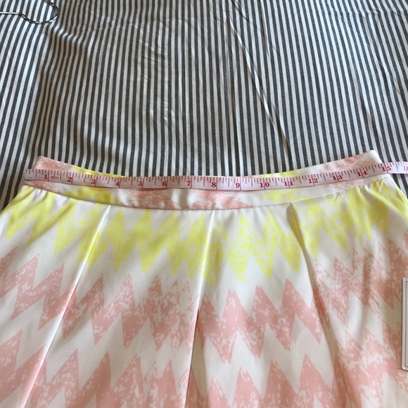 1state full skirt - Picture 7 of 8