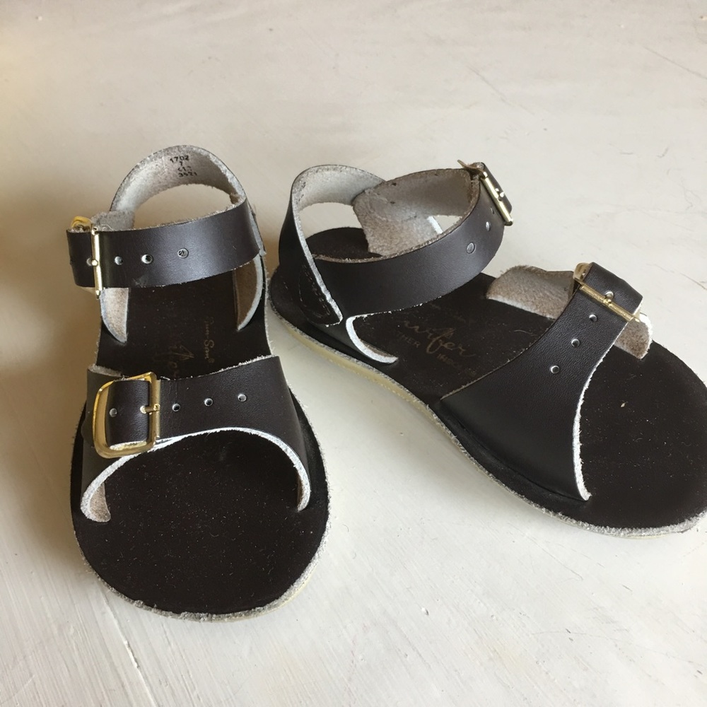Sun-san saltwater sandals