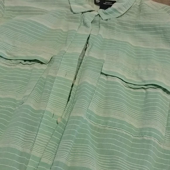 Button down blouse - Picture 3 of 3