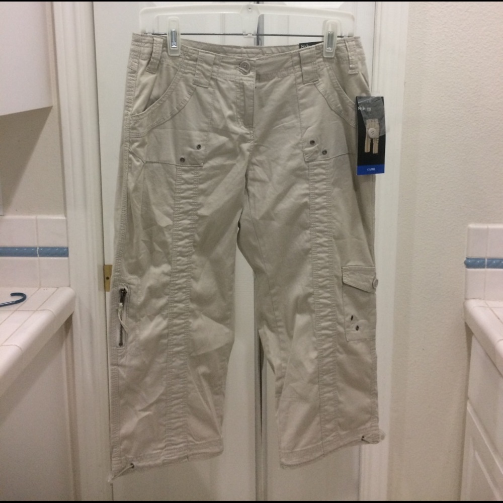 Women Capri