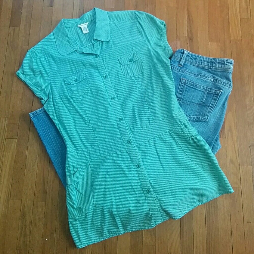 Maueices Green & White striped button up.