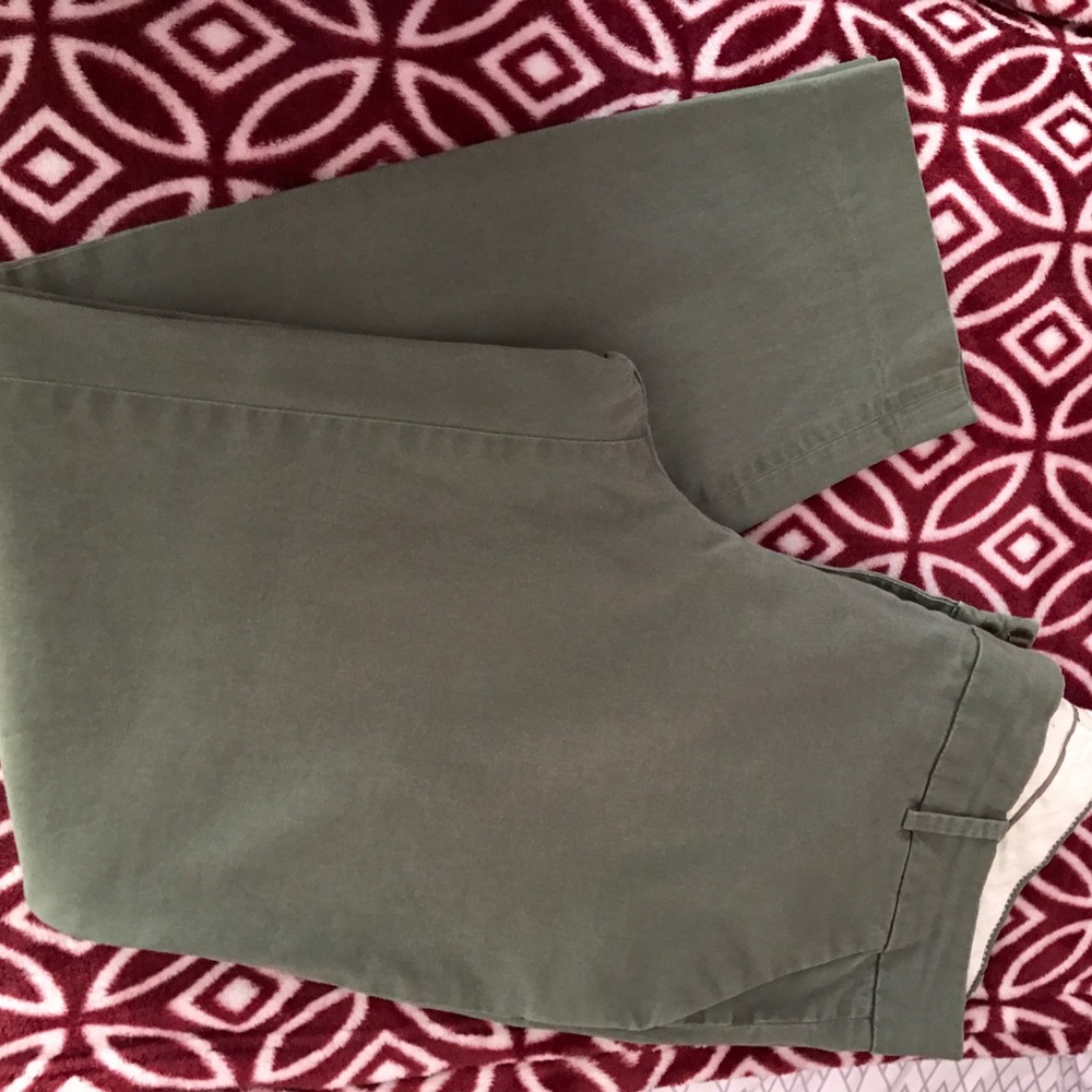 Dress crop pants
