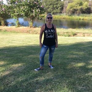 🍹Mama needs a cocktail tank top🍹