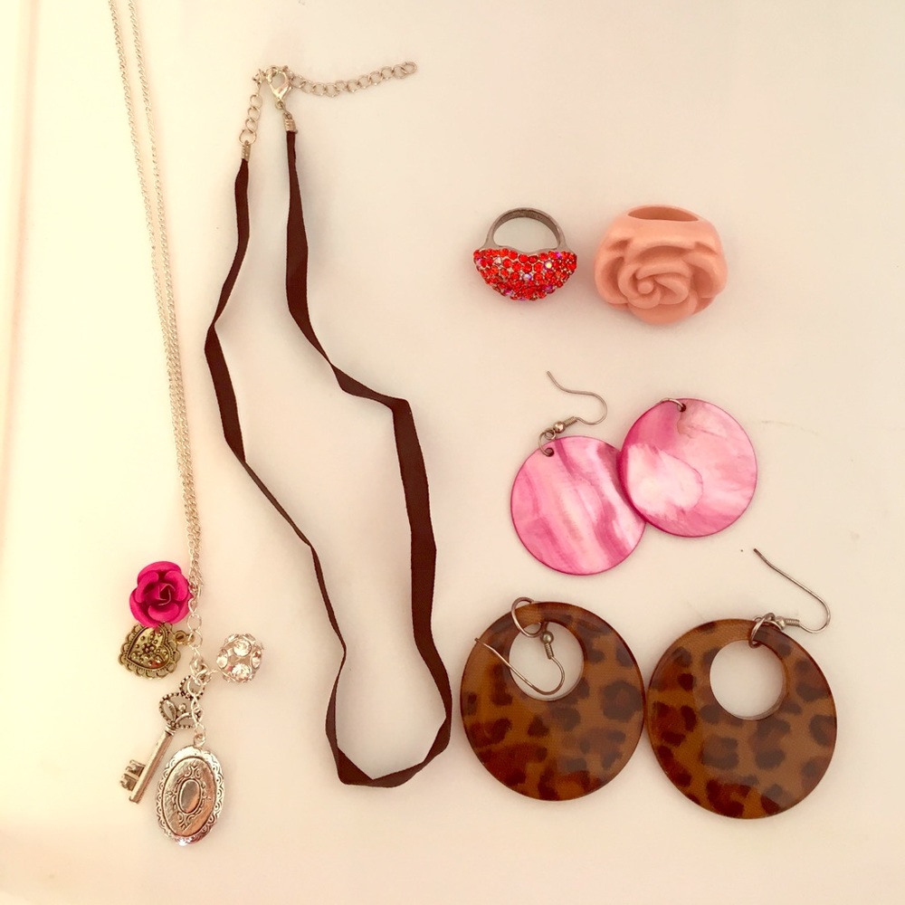 6 piece jewelry bundle