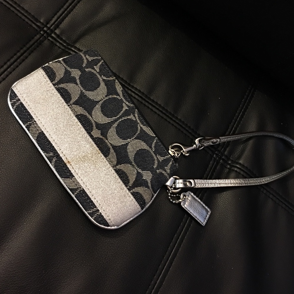 Wallet - Picture 2 of 2