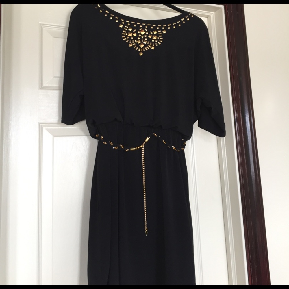 Thalia Sodi Small black dress gold decal