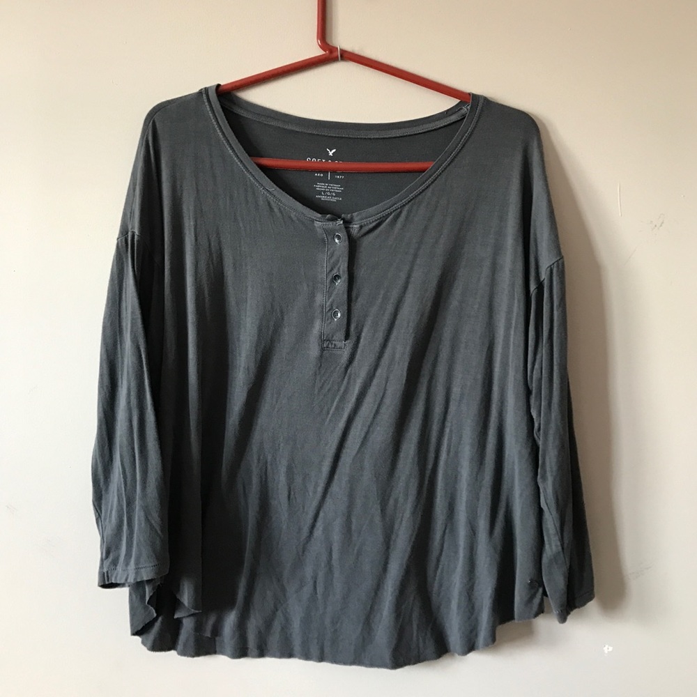 American Eagle 3/4 Sleeve Shirt