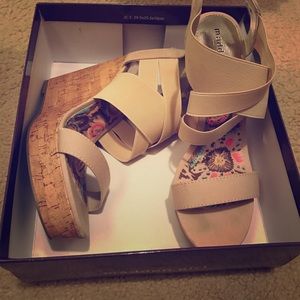 Madden Girl Tan Wedges