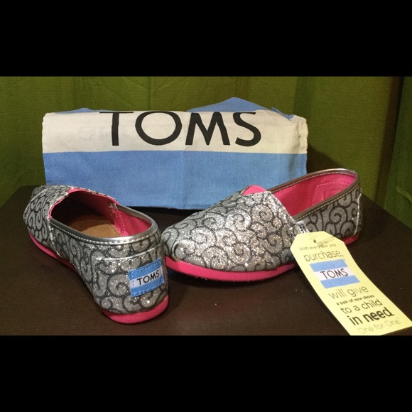Toms Classics Silver Swirl Pattern - Picture 3 of 3