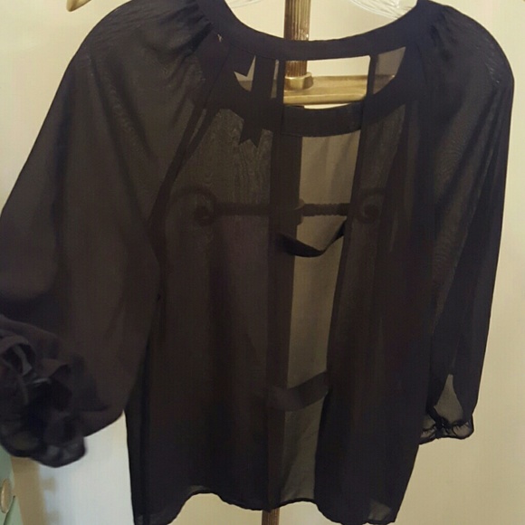 Top - Picture 2 of 3