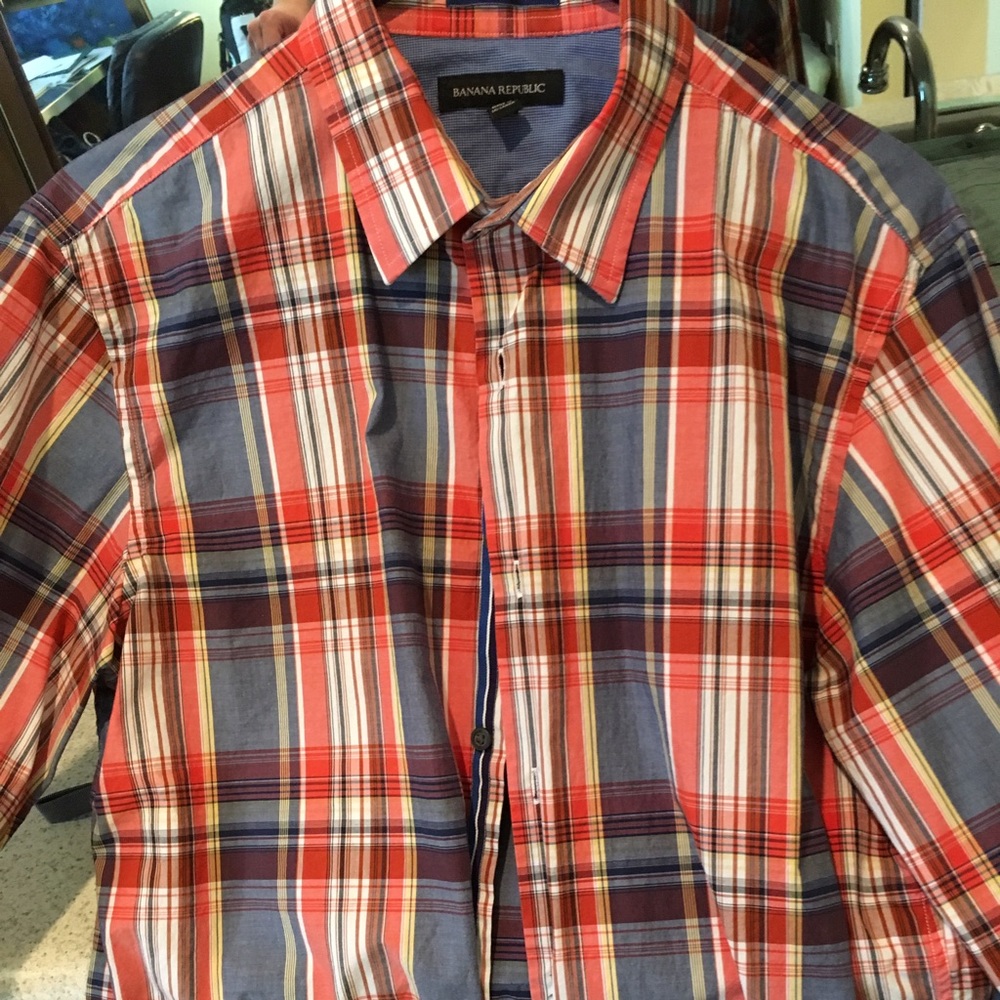 Banana Republic - long sleeve button up - size M