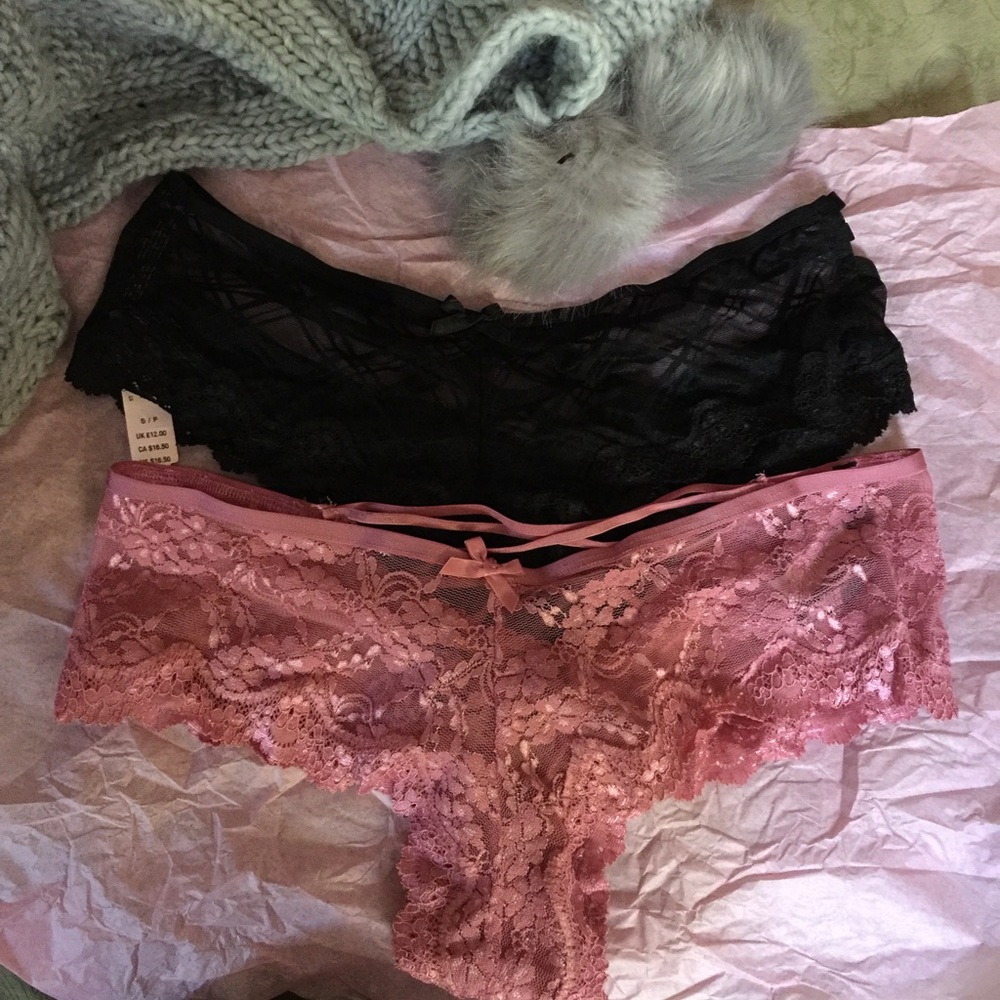2 brand new victoria secret panties