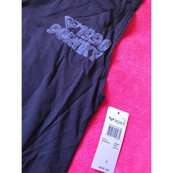 Roxy muscle tank - Picture 2 of 3