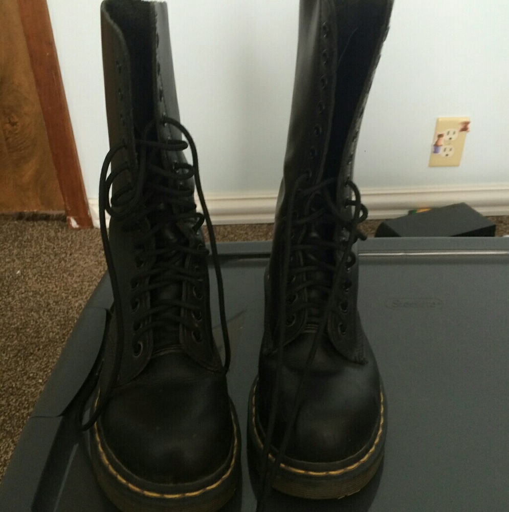 Dr Martens 14 eye Mid Calf Smooth Steel Toe Boots