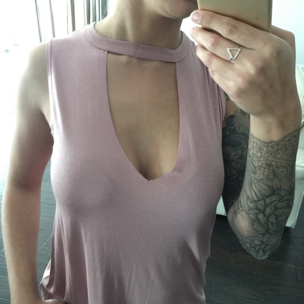 Dusty Mauve Choker Tank - Picture 4 of 4