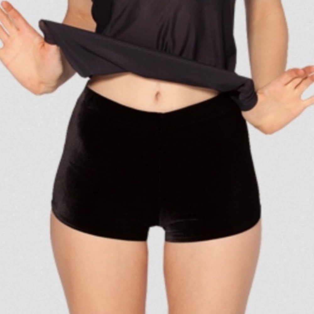 BNIP  Black Crushed velvet short shorts