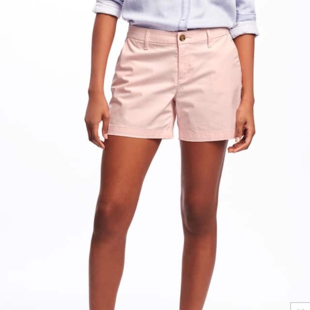🛑 SOLD Old Navy white woman's shorts: size 10