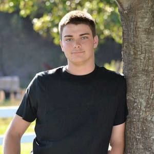 Meet your Posher, Brady