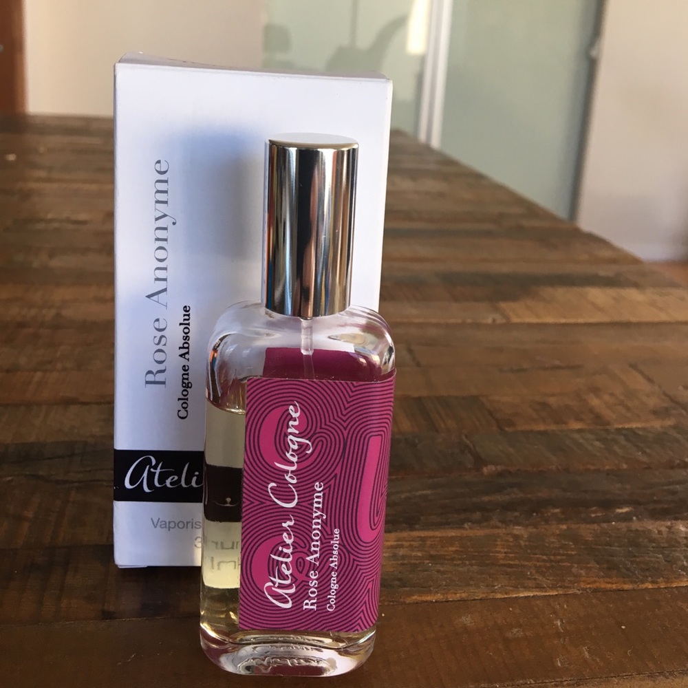 Rose Anonyme Cologne Absolue, Atelier