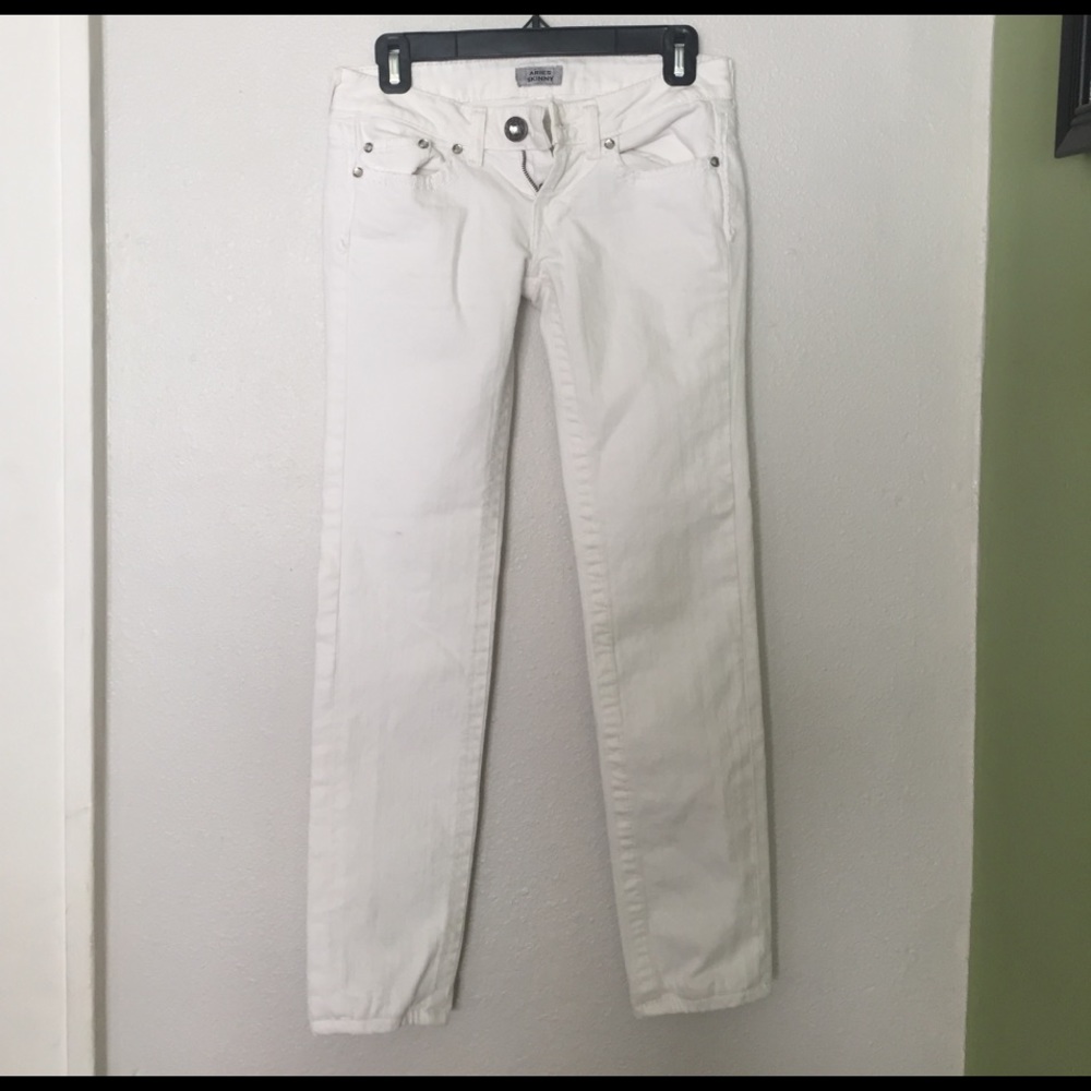 Daytrip 25R White Jeans