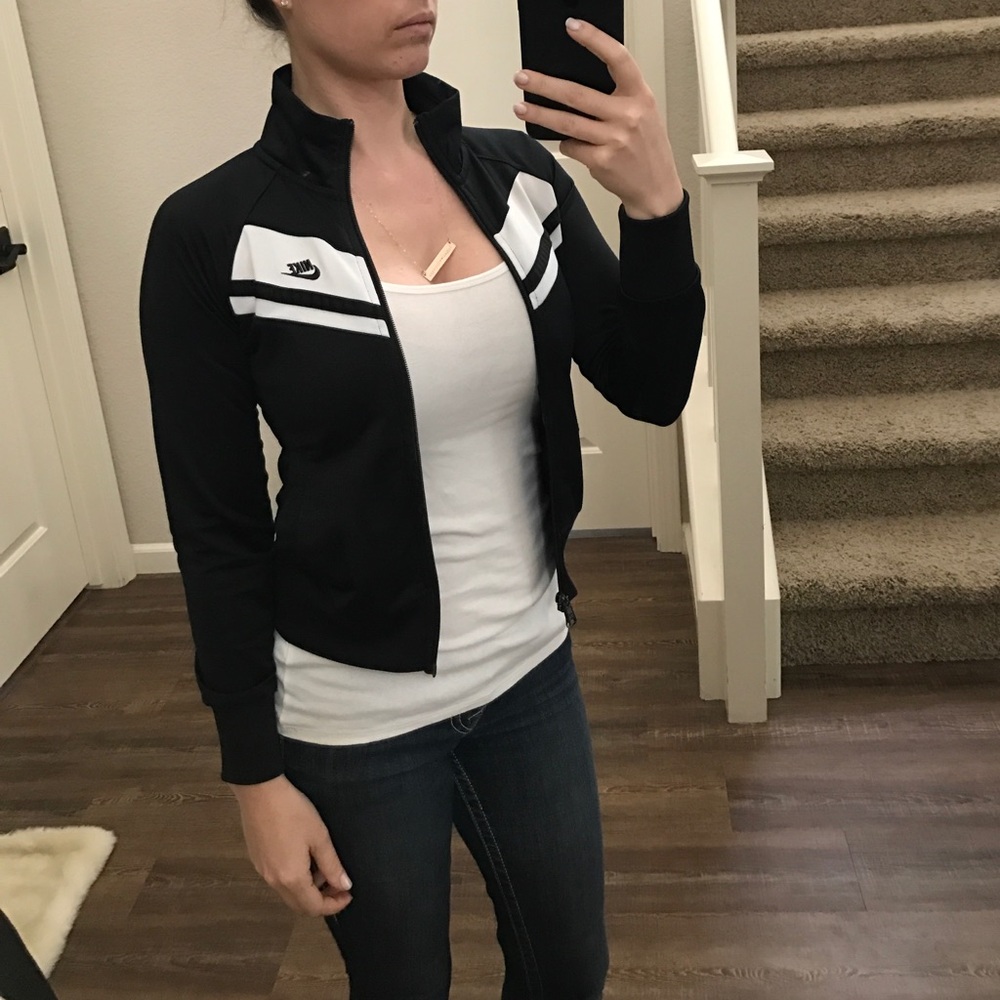 Nike zip up