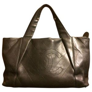 Chanel black leather tote FOR MICHELLE