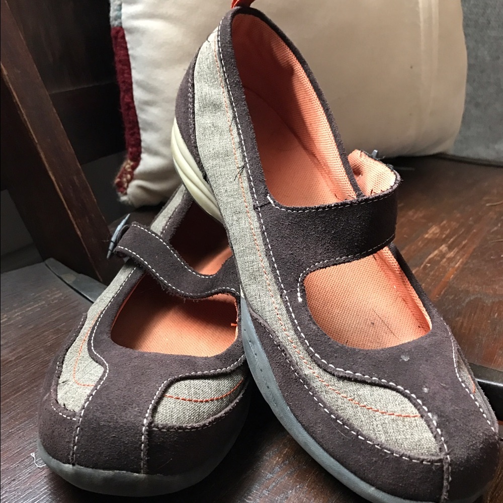 Lands' End casual sneakers, size 8.5