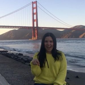 Meet your Posher, Cami