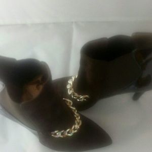 Italian ankle boot