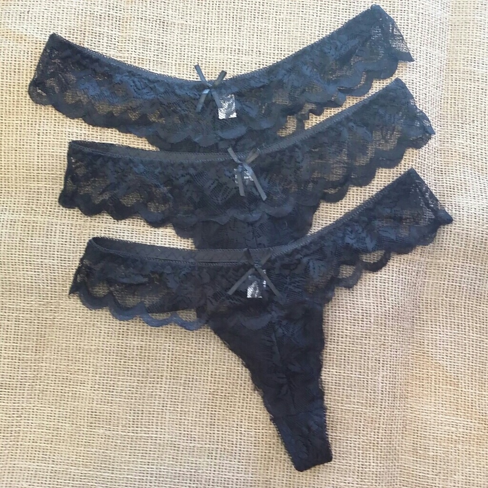 3 Pair Lace Thong Panties